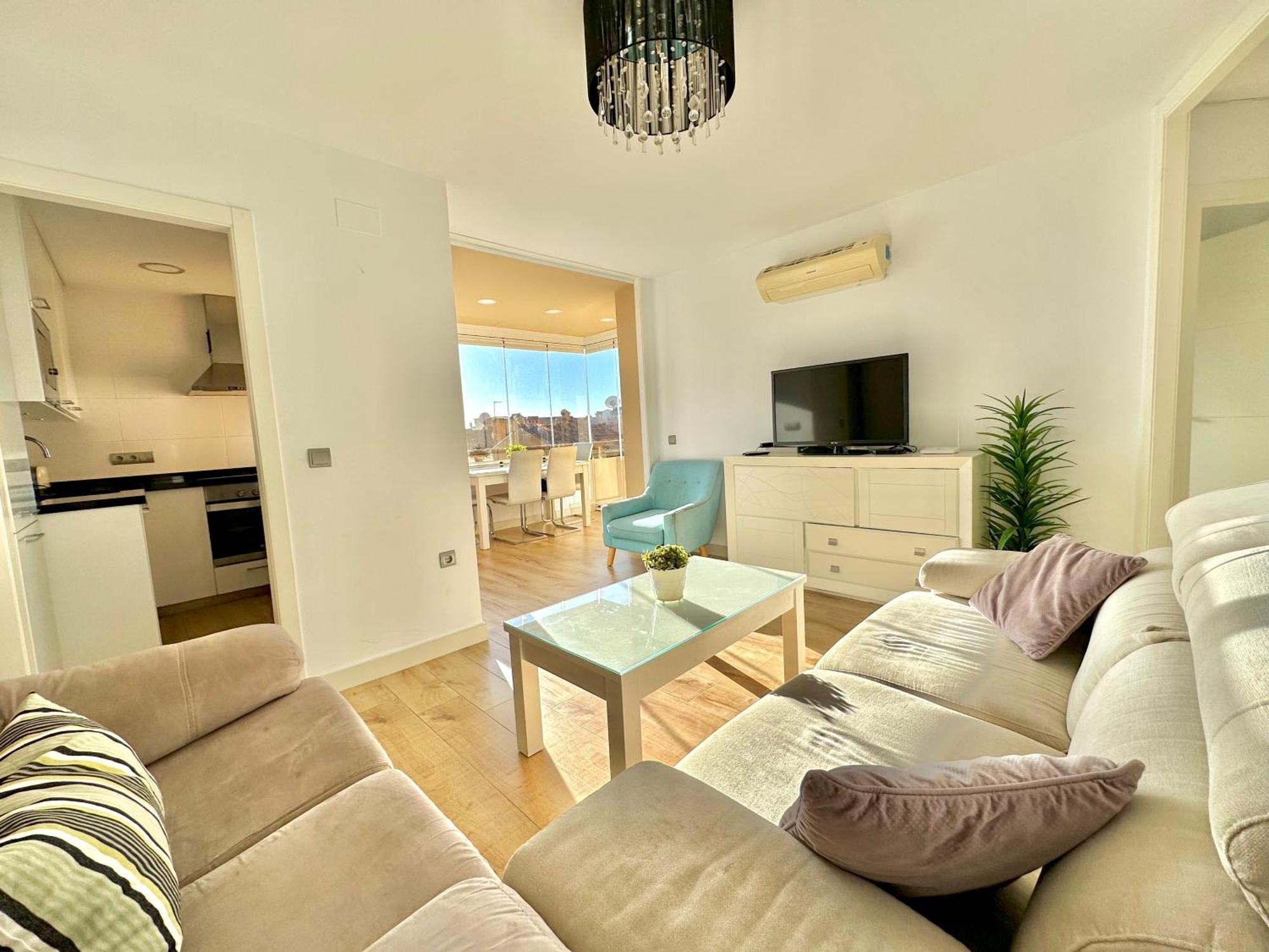 Gorgeous Apartment At The Sea In La Carihuela! Торремолинос Экстерьер фото